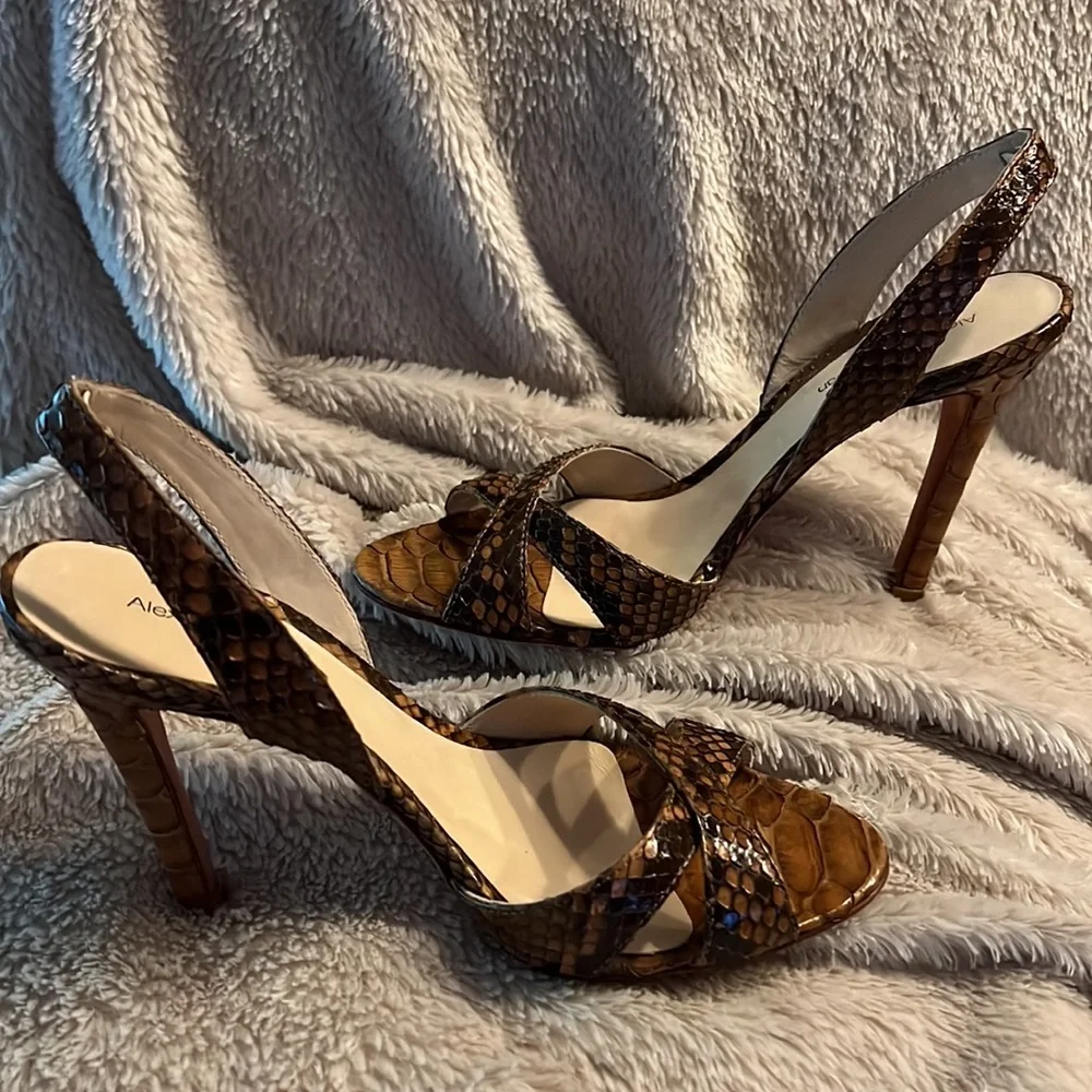 ALEXANDRE BIRMAN Whiskey Brown Heels - Picture 5 of 12
